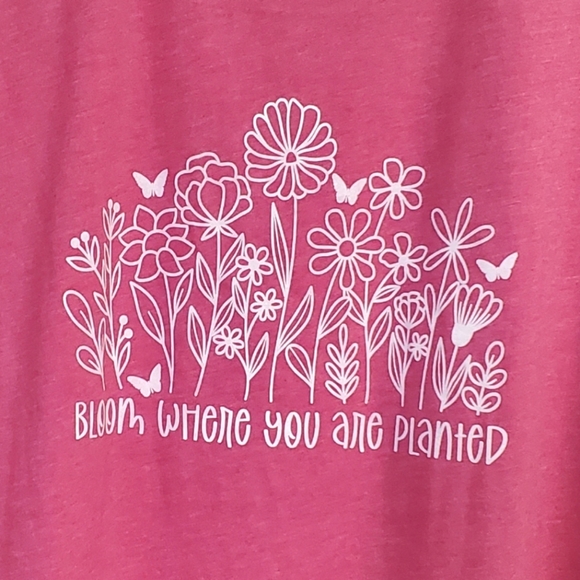 Bundle-NWOT Bella Canvas Women's Graphic Tee Shirts Size 3XL - Picture 12 of 12